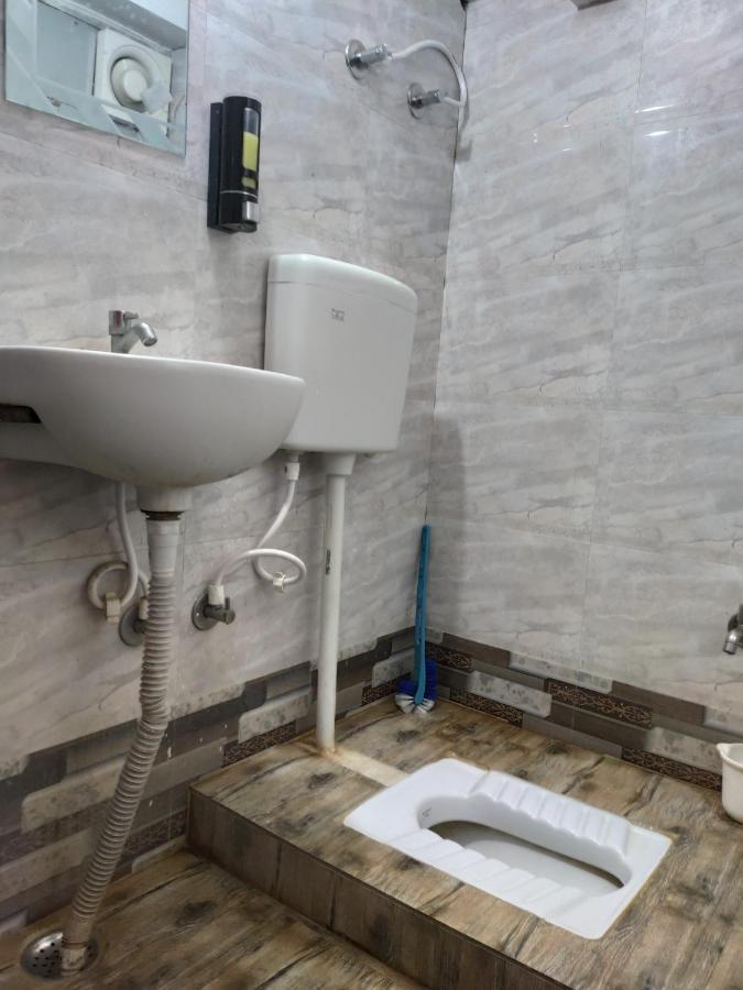 Budget Hotel Patna  Kültér fotó